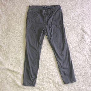 Buffalo David Spade Pants. Mid-Rise. Stretch Skinny. Ankle Grazer. 6/28.